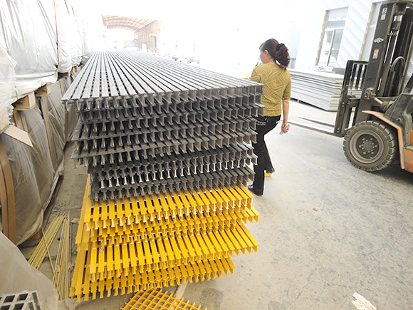 Pultruded FRP Grating