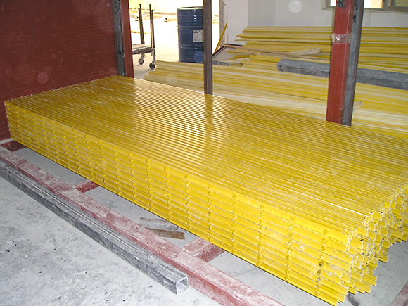 Pultruded FRP Grating